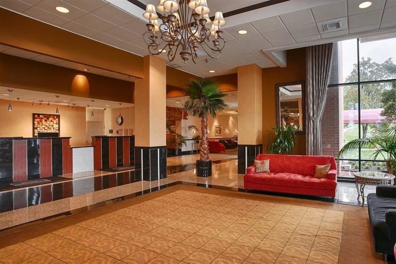 Best Western Plus Hotel & Conference Center Балтимор Экстерьер фото